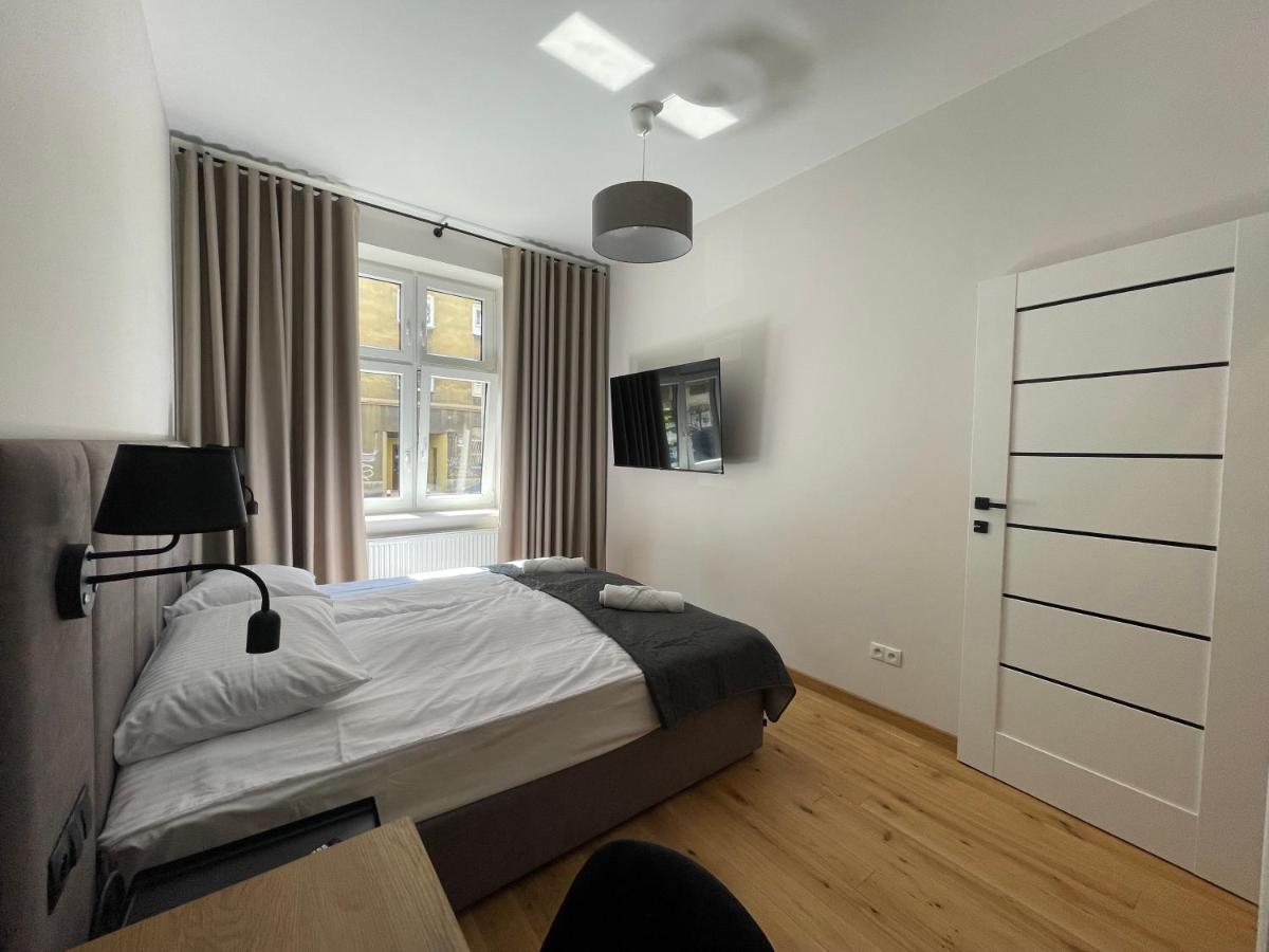 Revesen Premium Apartments Krasków Eksteriør bilde