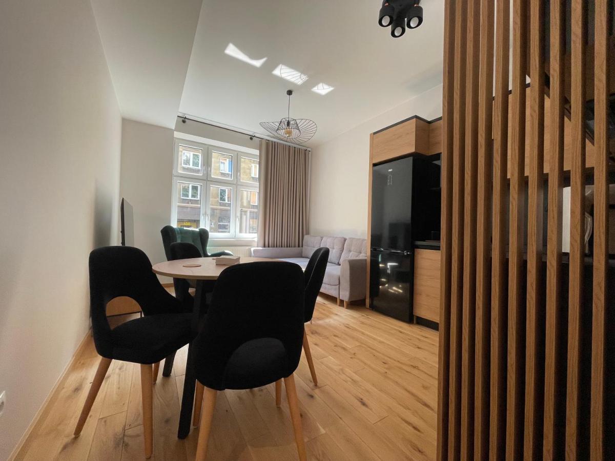 Revesen Premium Apartments Krasków Eksteriør bilde