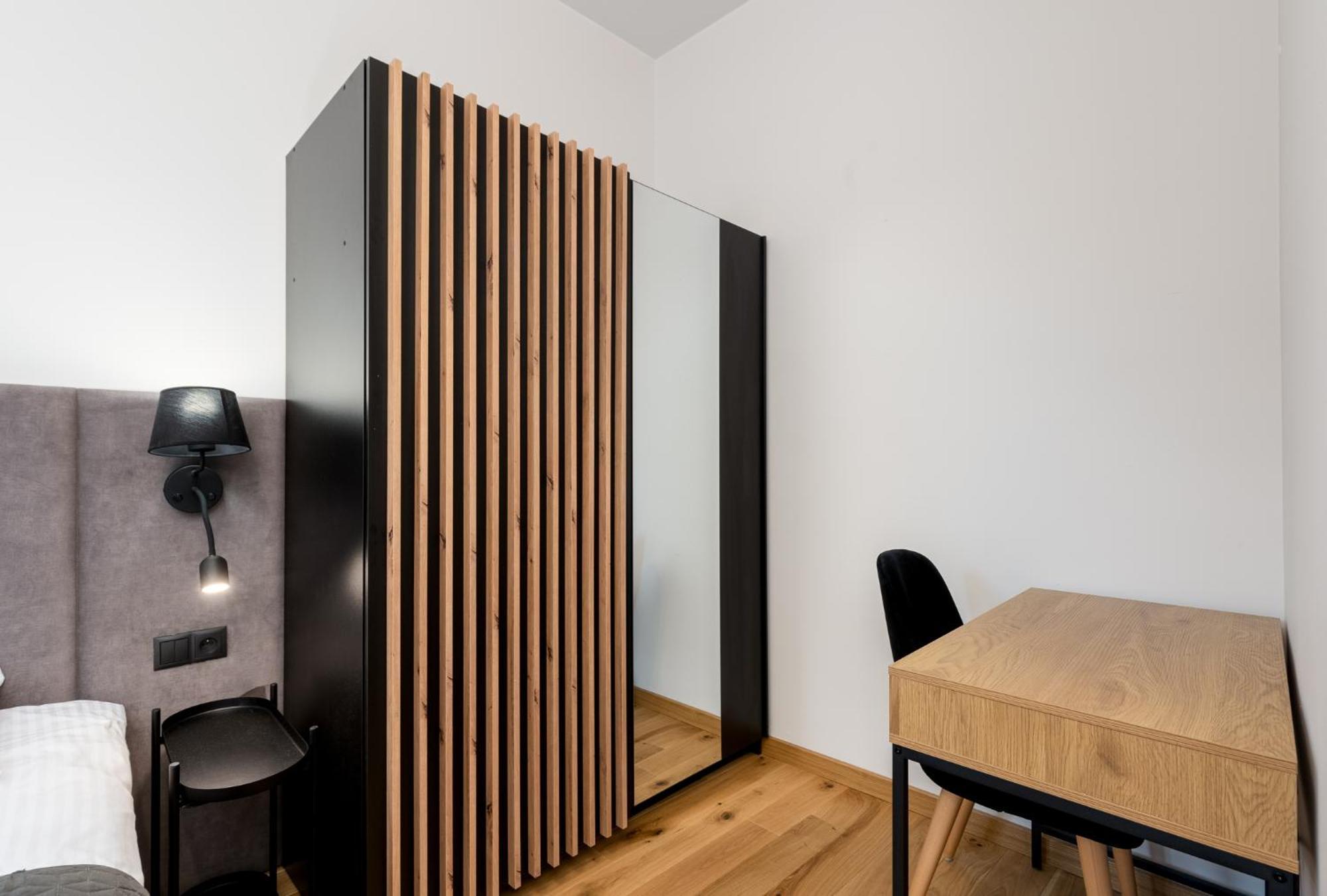 Revesen Premium Apartments Krasków Eksteriør bilde