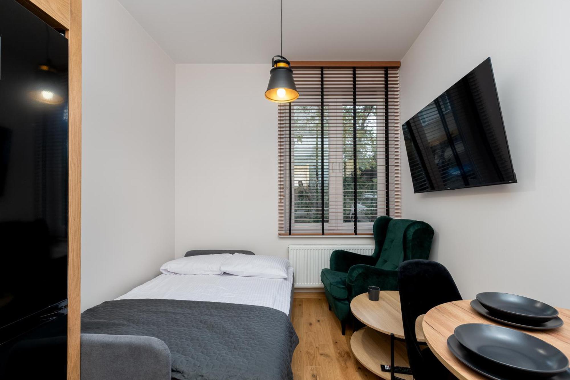 Revesen Premium Apartments Krasków Eksteriør bilde