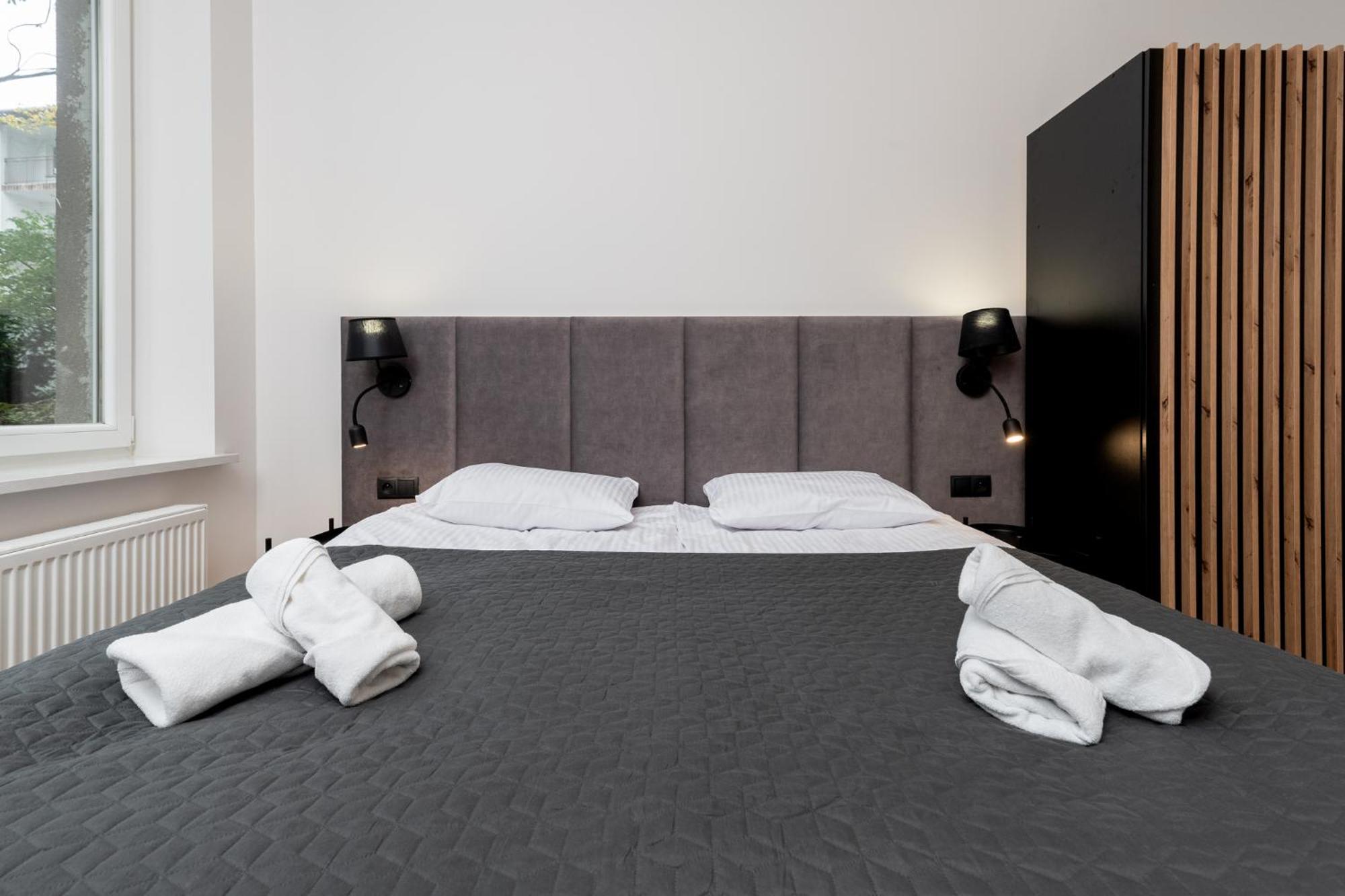 Revesen Premium Apartments Krasków Eksteriør bilde