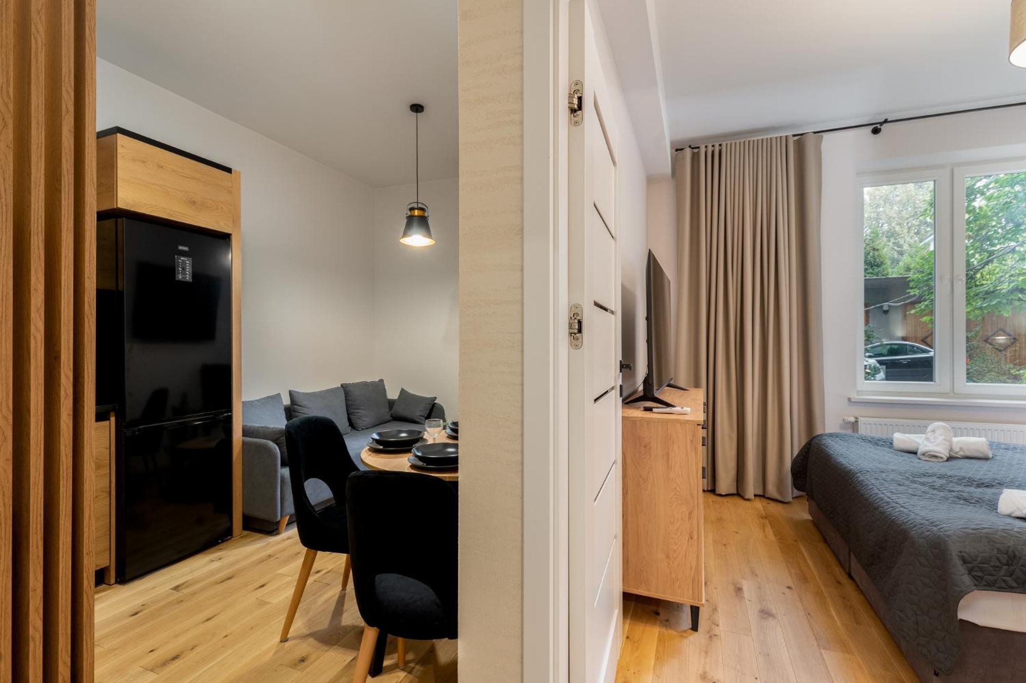 Revesen Premium Apartments Krasków Eksteriør bilde