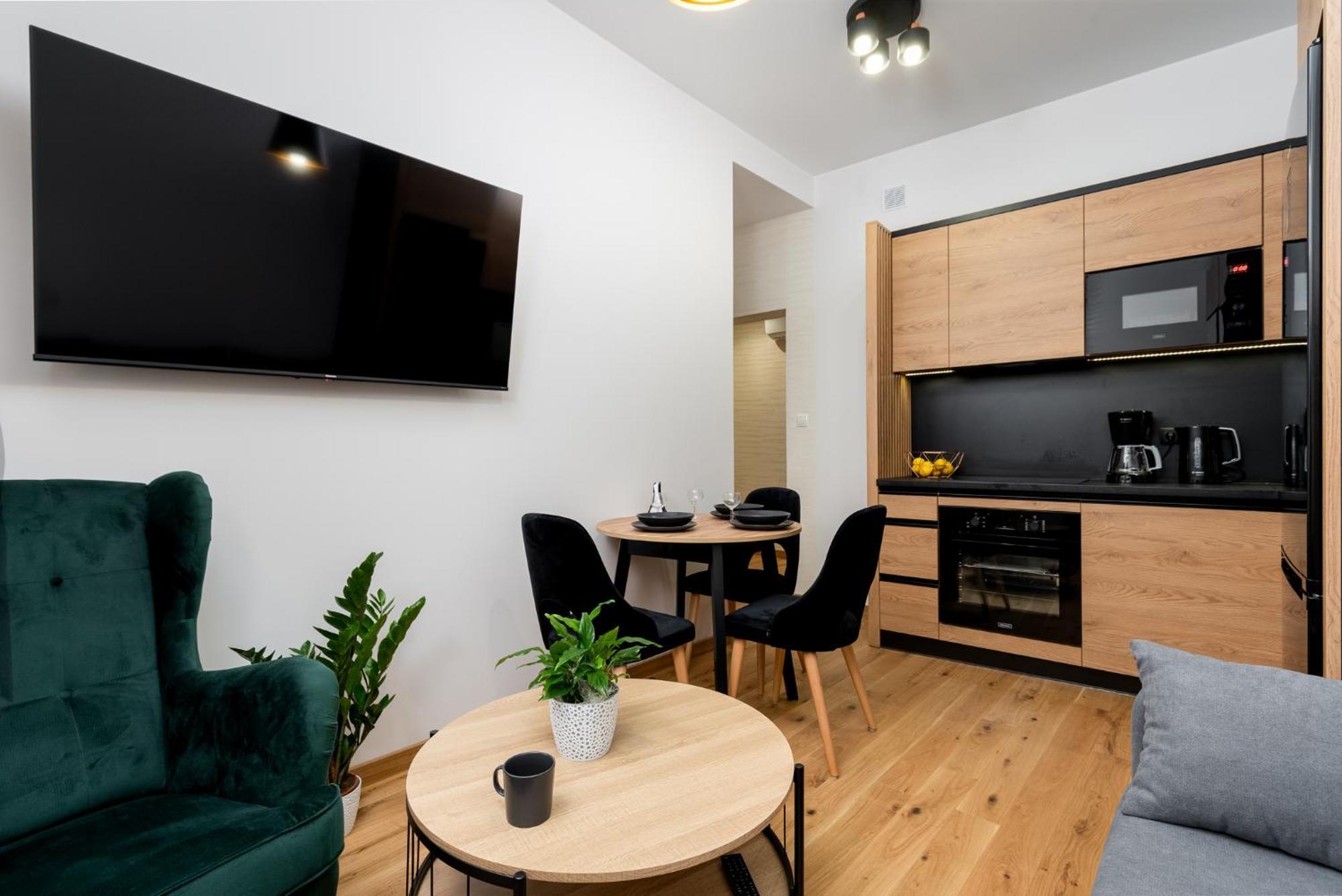 Revesen Premium Apartments Krasków Eksteriør bilde