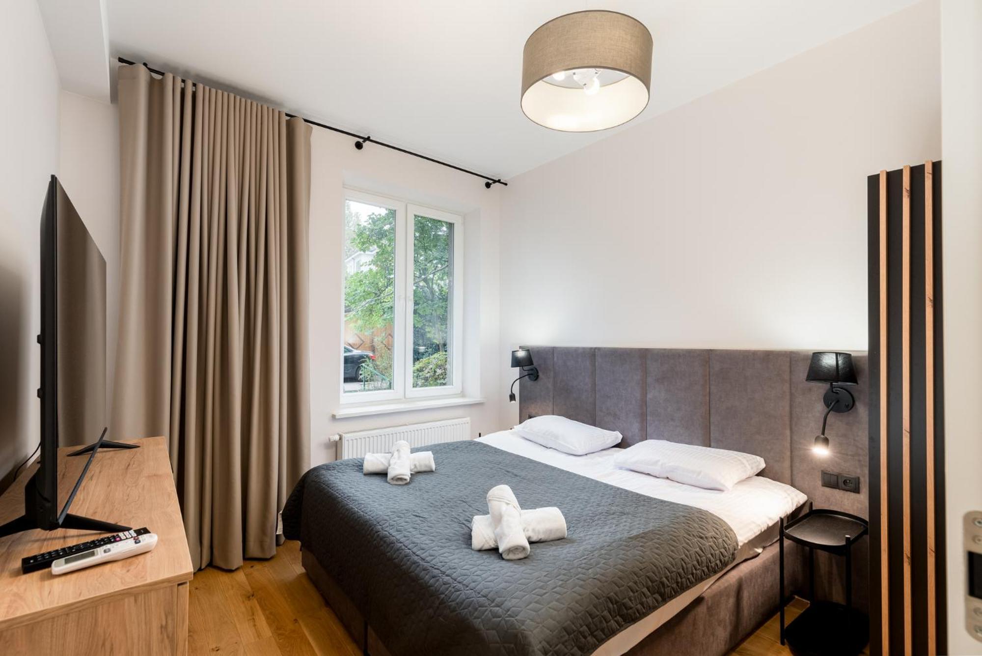 Revesen Premium Apartments Krasków Eksteriør bilde