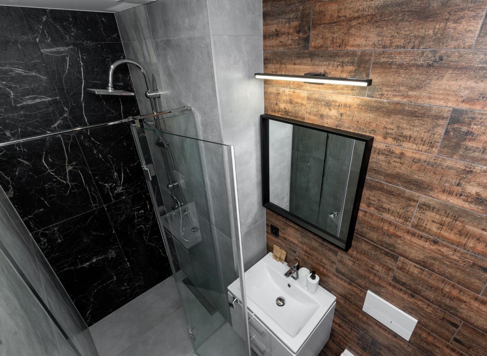 Revesen Premium Apartments Krasków Eksteriør bilde