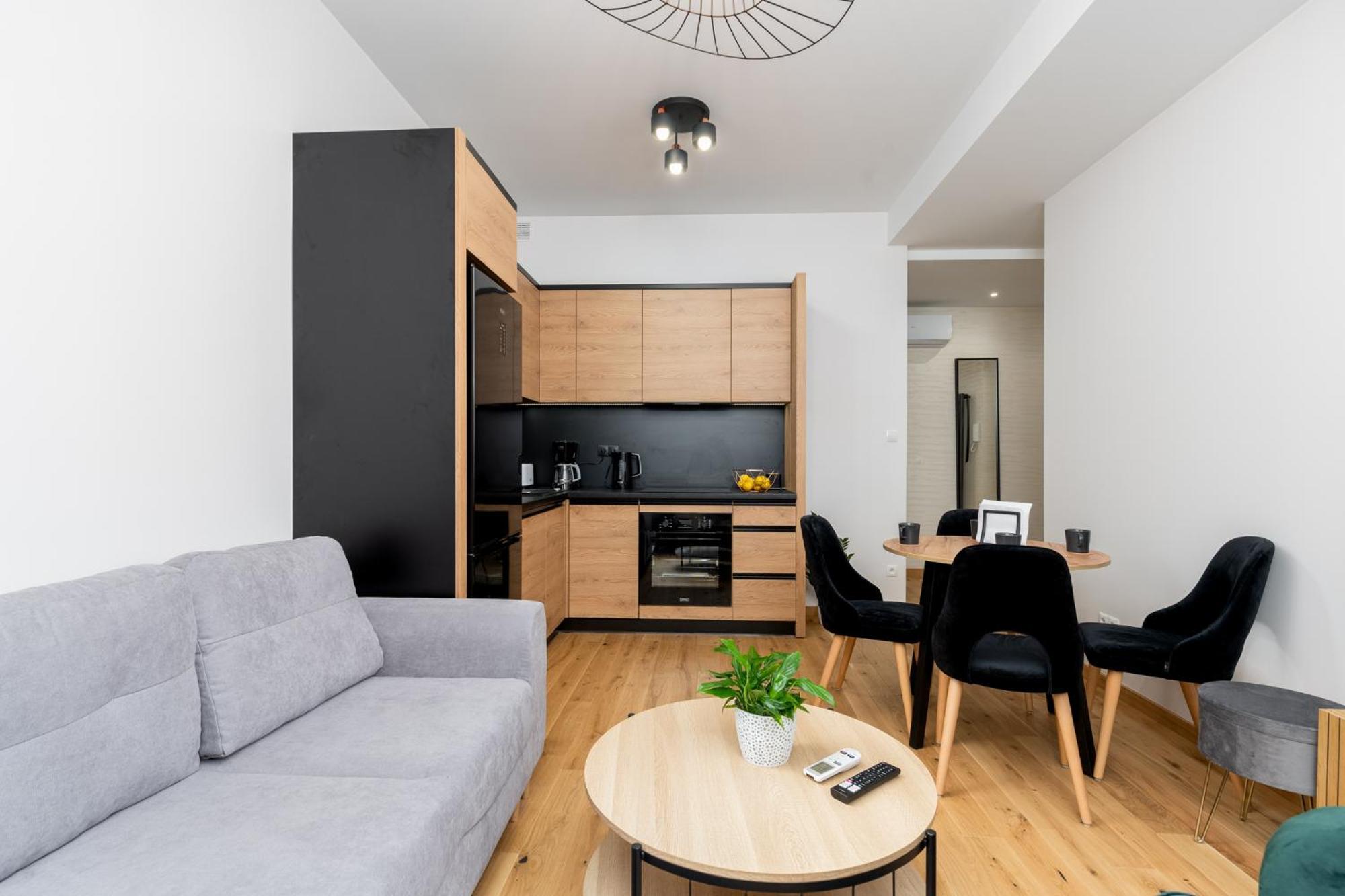 Revesen Premium Apartments Krasków Eksteriør bilde