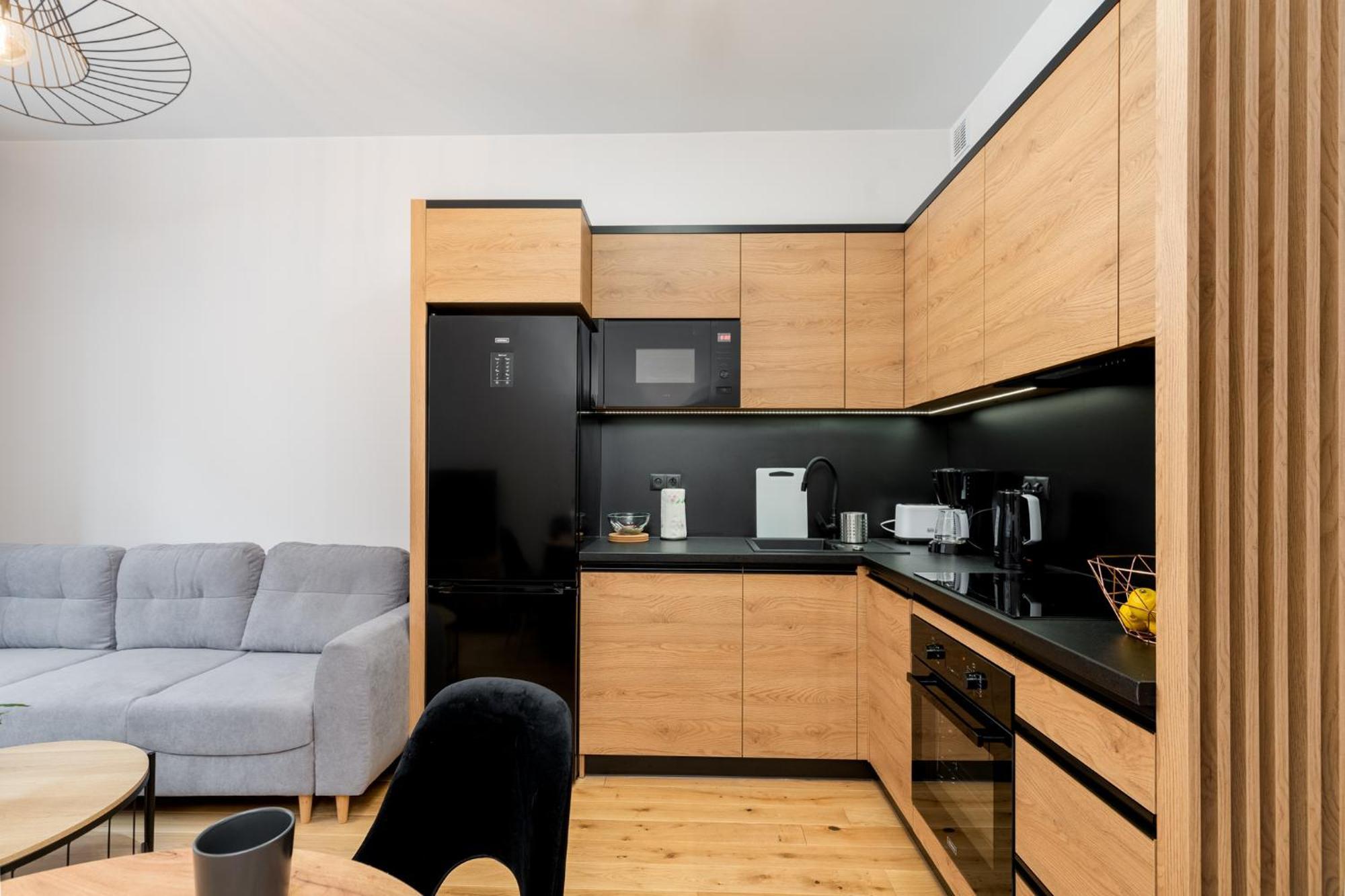 Revesen Premium Apartments Krasków Eksteriør bilde