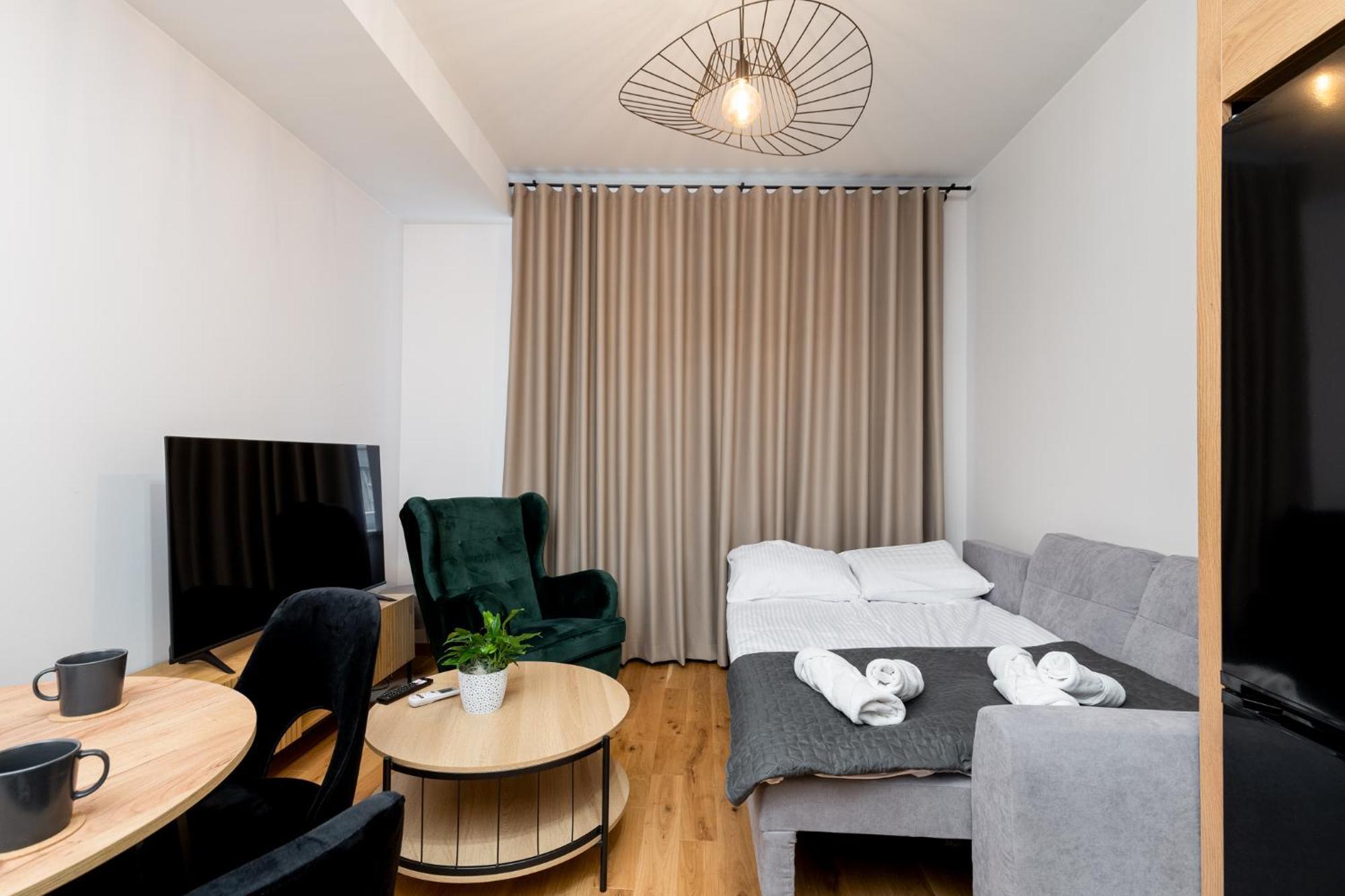 Revesen Premium Apartments Krasków Eksteriør bilde