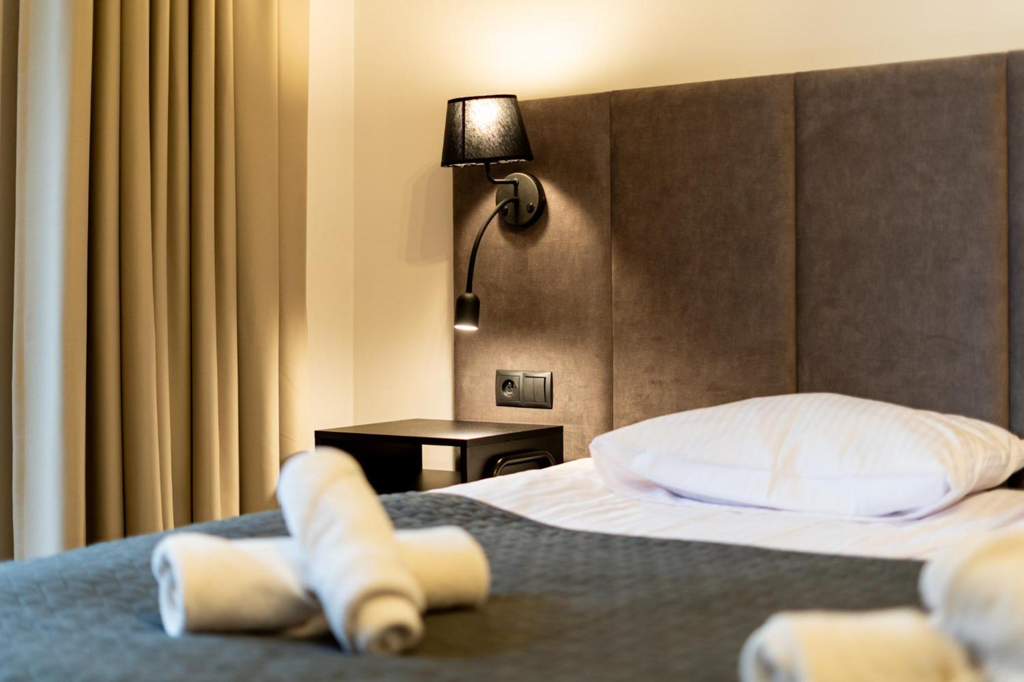 Revesen Premium Apartments Krasków Eksteriør bilde