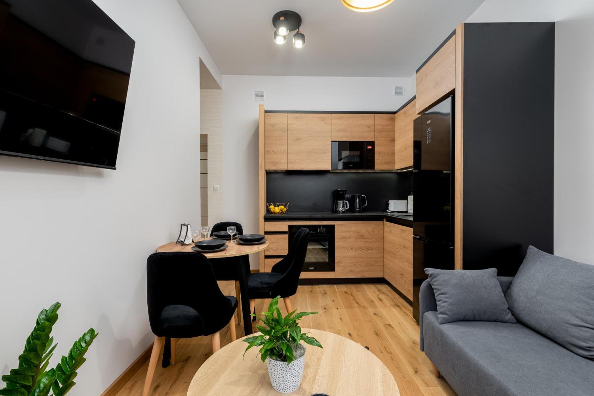 Revesen Premium Apartments Krasków Eksteriør bilde